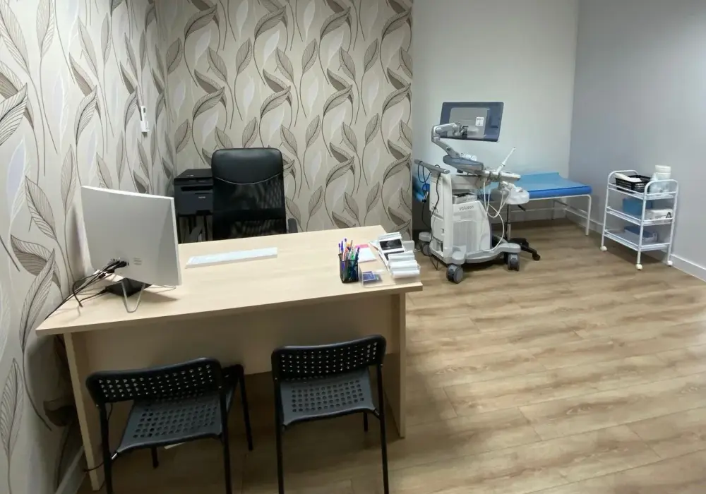 Gdzie przyjmuje ginekolog Piotr Zymróz? Sprawdź lokalizacje wizyt