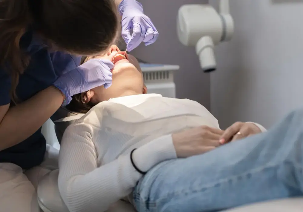 Czy dentysta wystawia L4? Sprawdź, kiedy to możliwe i dlaczego