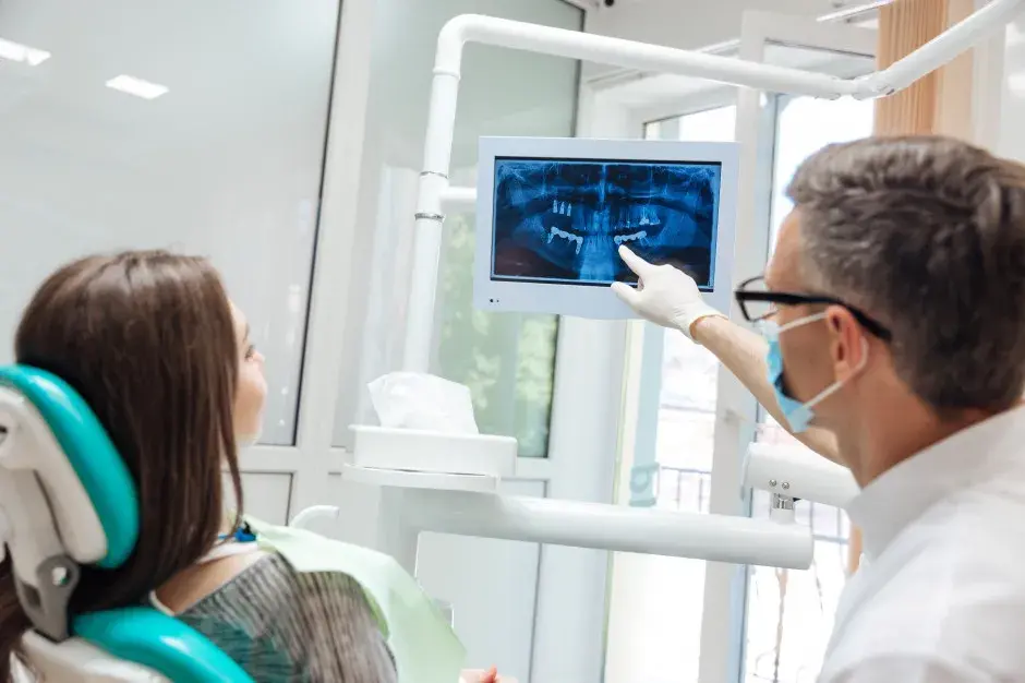 Gdzie przyjmuje dentysta w niedziele? Znajdź pomoc w nagłych przypadkach