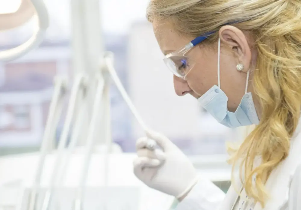 Jak pokonać strach przed dentystą i cieszyć się zdrowym uśmiechem