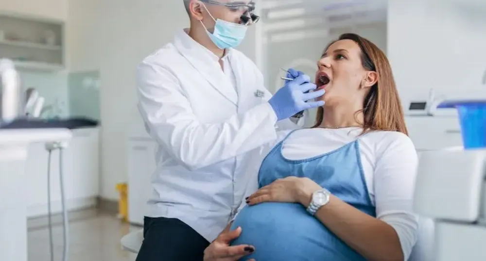 Jakie znieczulenie u dentysty w ciąży jest bezpieczne dla matki i dziecka?