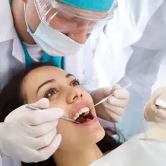 Co jest refundowane u dentysty? Sprawdź, co możesz zyskać!