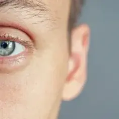 Jak zez rozbieżny wpływa na widzenie i codzienne życie osób z egzotropią
