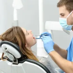Czy dentystę można odliczyć od podatku? Poznaj ważne zasady i wyjątki