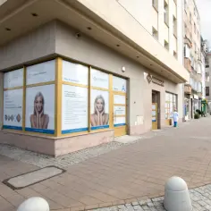 Gdzie najszybciej do okulisty na nfz w Gdyni bez długiego czekania