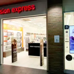 Czy Vision Express jest otwarty w galeriach? Sprawdź godziny otwarcia!