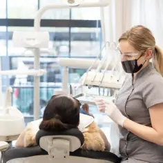 Czy znieczulenie u dentysty jest szkodliwe? Poznaj ryzyka i bezpieczeństwo