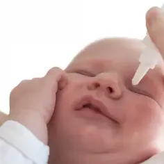 Kiedy pierwsza wizyta u okulisty z niemowlakiem jest konieczna?