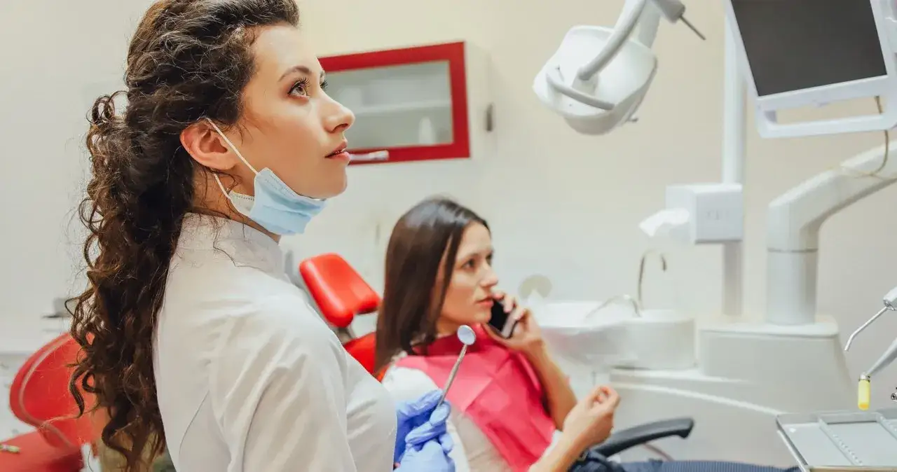 Zdjęcie Czy dentystę można odliczyć od podatku? Poznaj ważne zasady i wyjątki