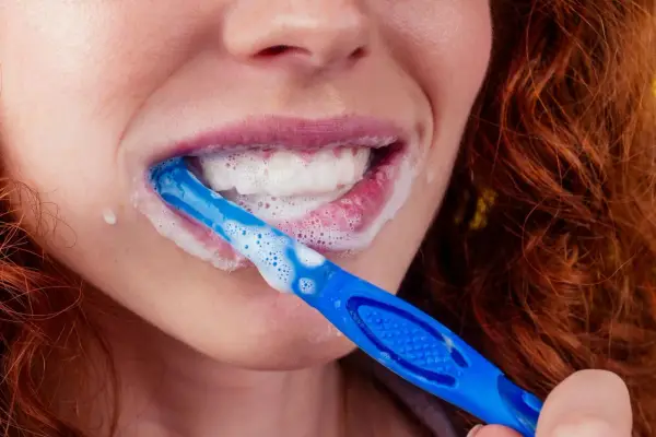 Ile szczoteczek ma dentysta? Zaskakujące fakty o ich użyciu
